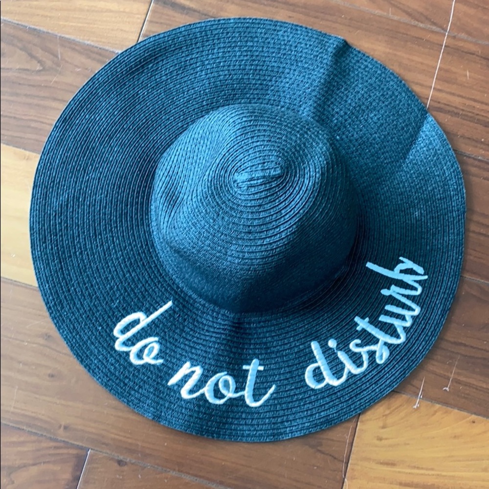 Do not disturb floppy hat